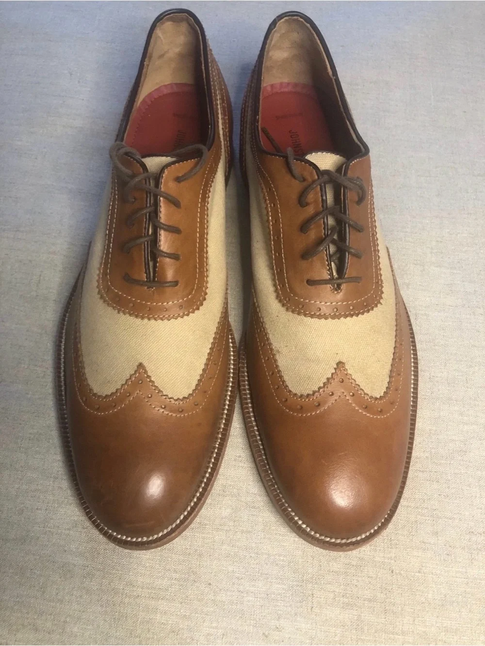 Men's Two-Tone Brown and Cream Wingtip Oxford Shoes
